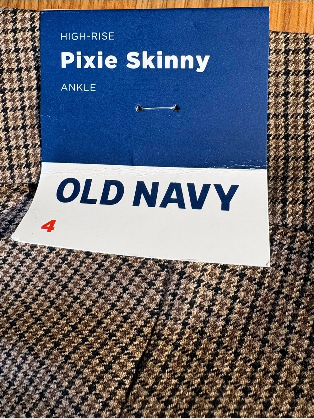 Old Navy Women's Brown Plaid Slim Pants - Picture 5 of 8